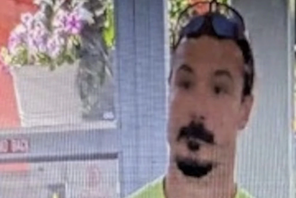 Desperate search for Travis Decker escalates as family 'spots killer dad-of-three'