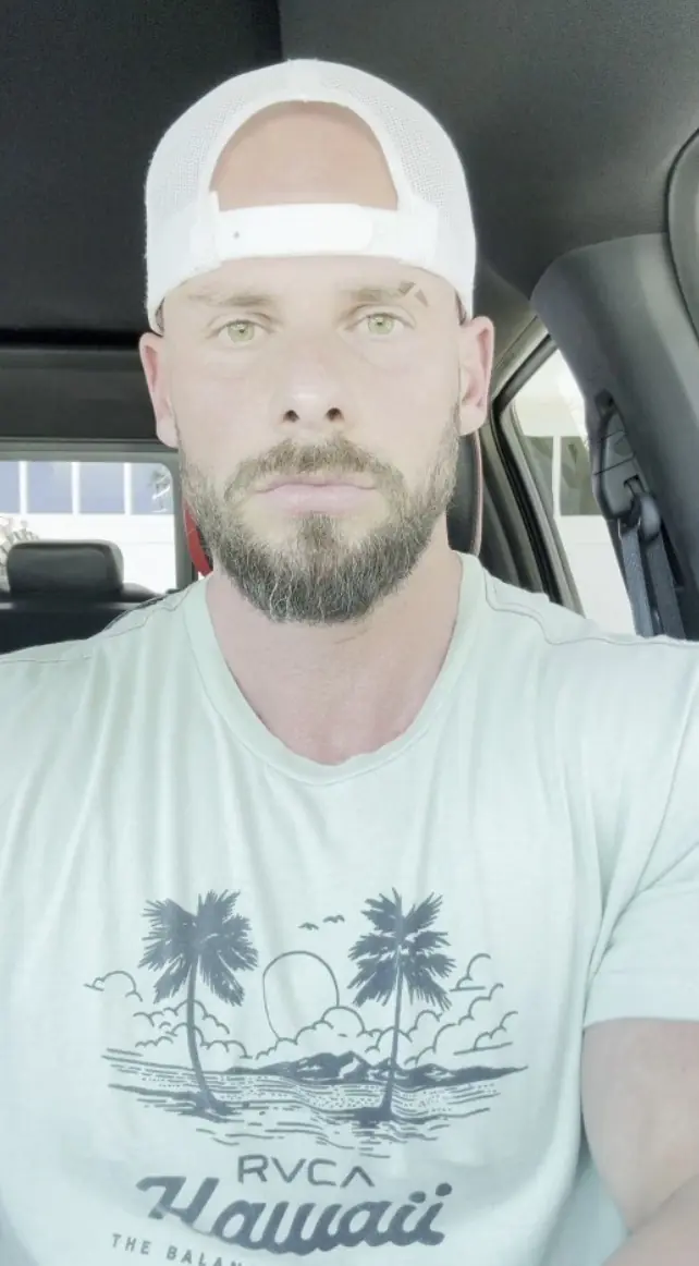 Joey Swoll is a famous influencer. Credit: Instagram / Joey Swoll