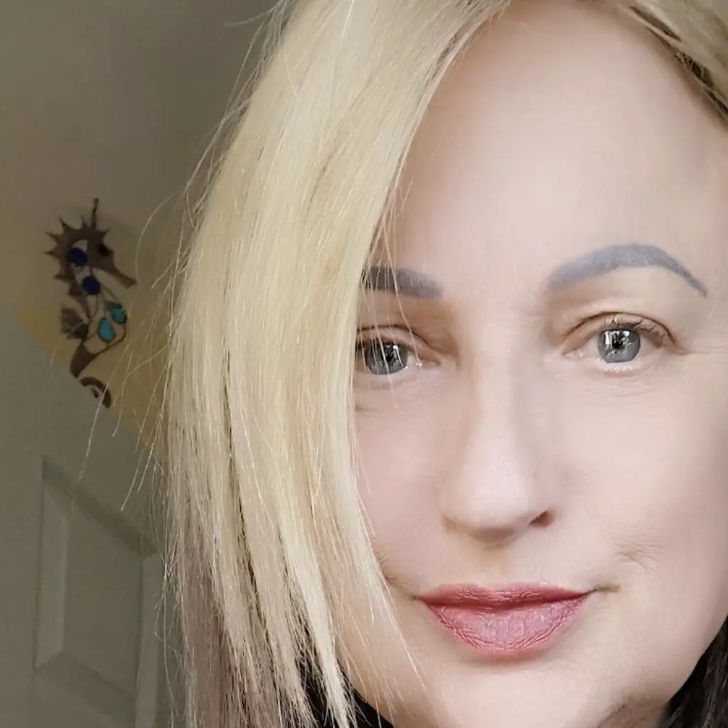 Maureen died by assisted suicide in Switzerland. Credit: Facebook / Maureen Slough