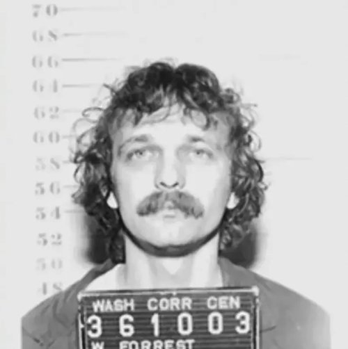 Woman who escaped suspected serial killer by chewing through ropes reveals chilling fear she had