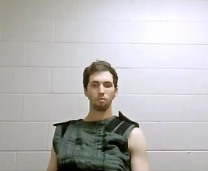 Body language expert analyzes Charlie Kirk suspect Tyler Robinson's reaction to being told he faces death penalty