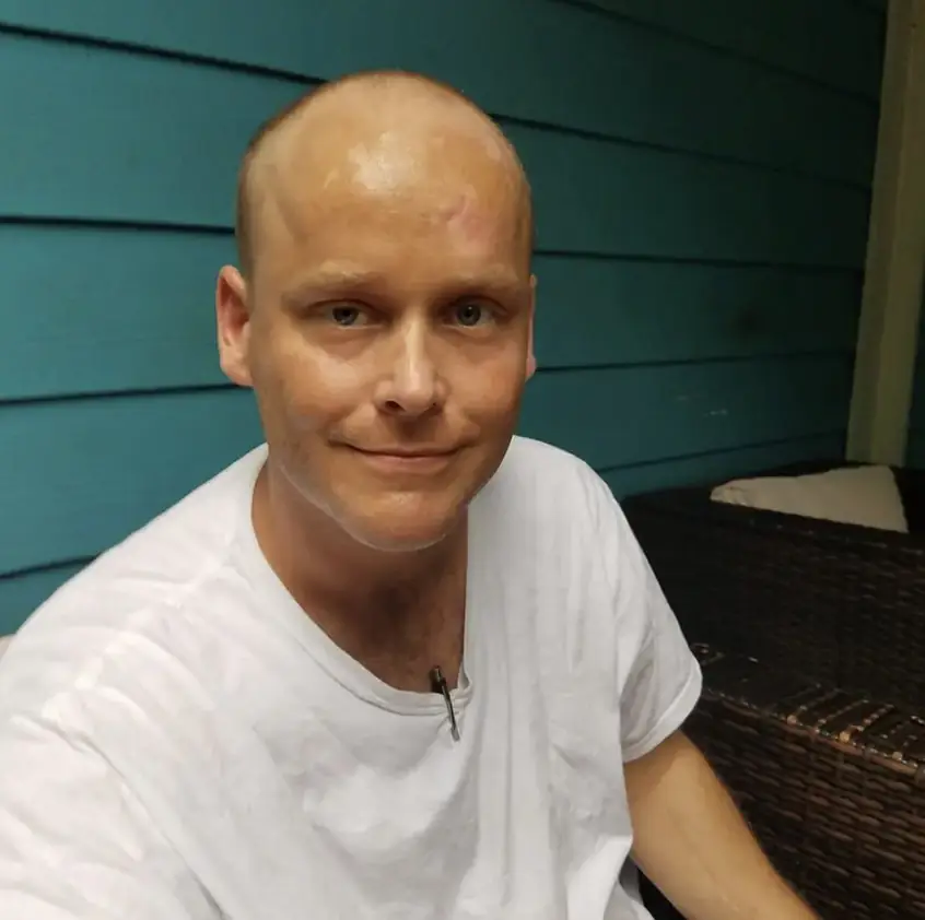 Texas man dies in steakhouse as staff dumped his body outside and assumed he was sleeping homeless man