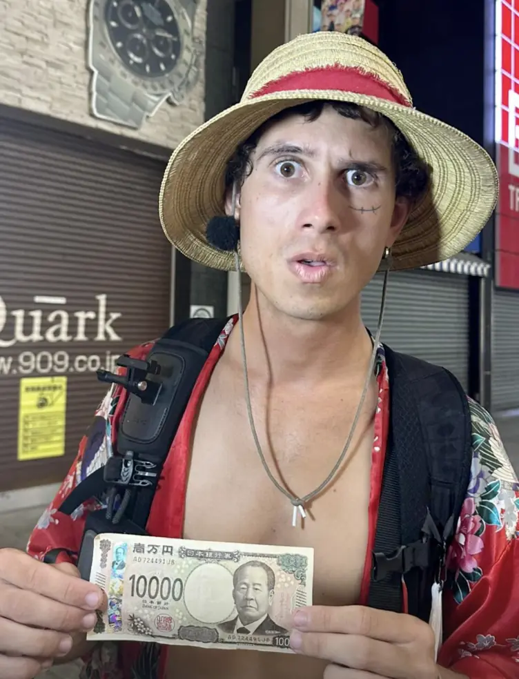 Twitch streamer slammed after attacking elderly man who asked him to stop filming on a train