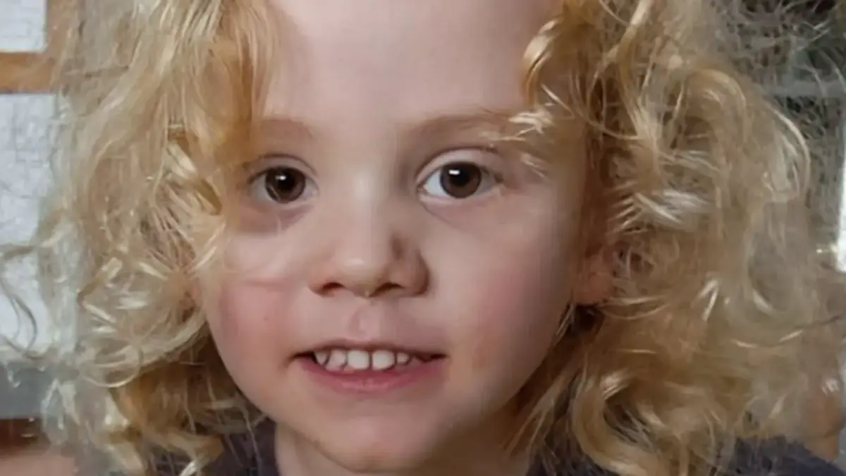 Family of boy lost in Australian outback haven't given up hope of ...