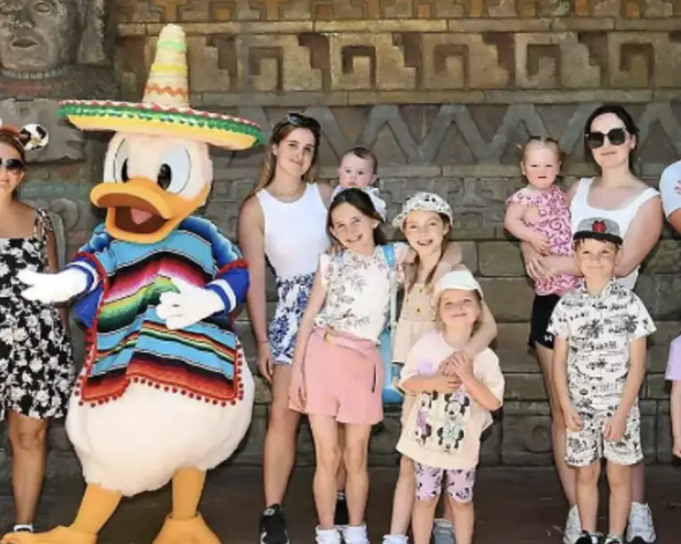 Credit: @theradfordfamily / Instagram.