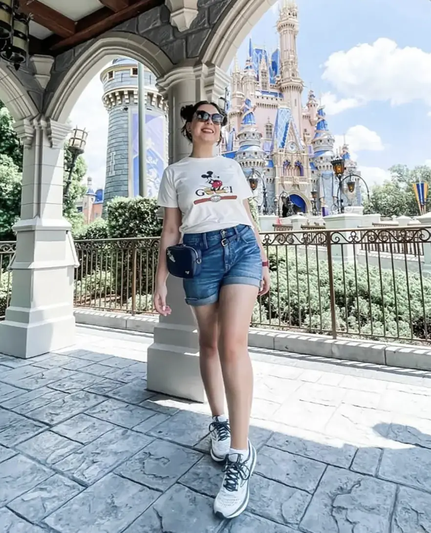 Third person dies at Disney World in less than 2 weeks following superfan's tragic suicide - Article Image 1