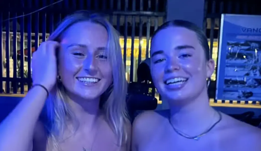 Bianca Jones and Holly Bowles were among the six tourists who tragically died. Credit: 9 News Australia
