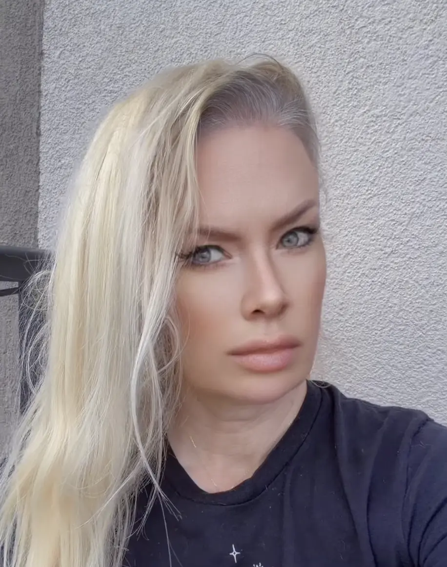 Jenna Jameson, known for her past career in the adult film industry, is now opening up about her newfound spiritual path. Credit: jennacantlose / Instagram
