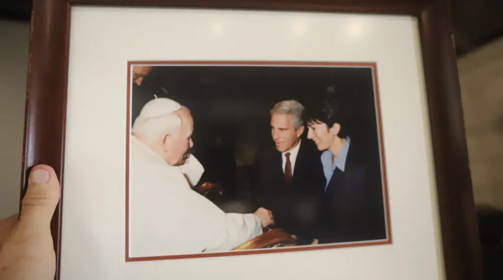 Jeffrey Epstein and Ghislaine Maxwell meeting the Pope. Credit: House Oversight Committee.