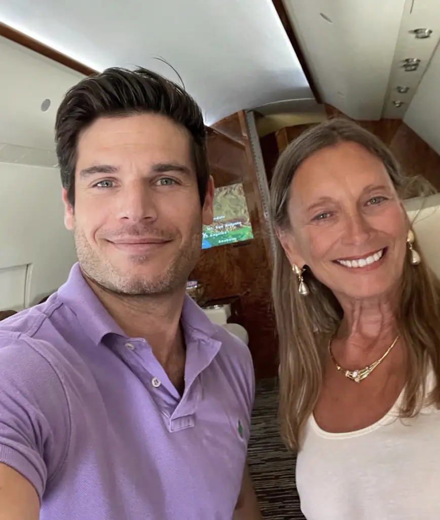 Spodick pictured with his mother, Felice Harwood. Credit: GoFundMe.