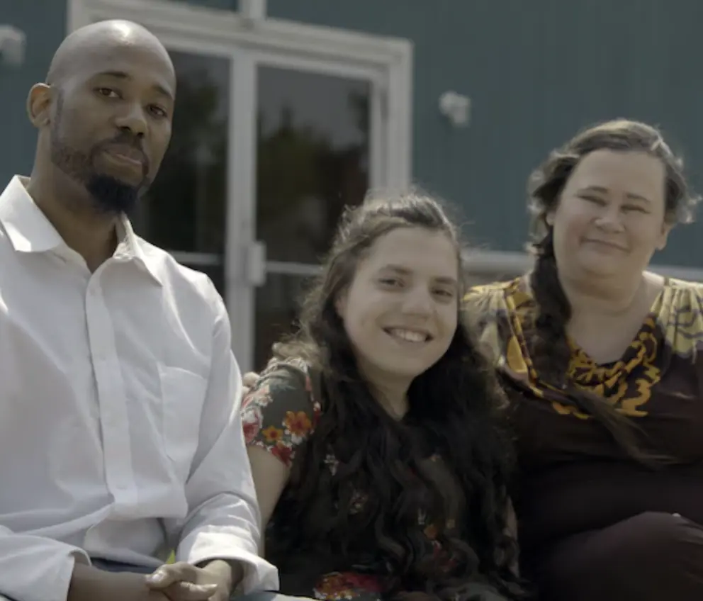 Natalia Grace with Antwon and Cynthia Mans. Credit: Warner Bros