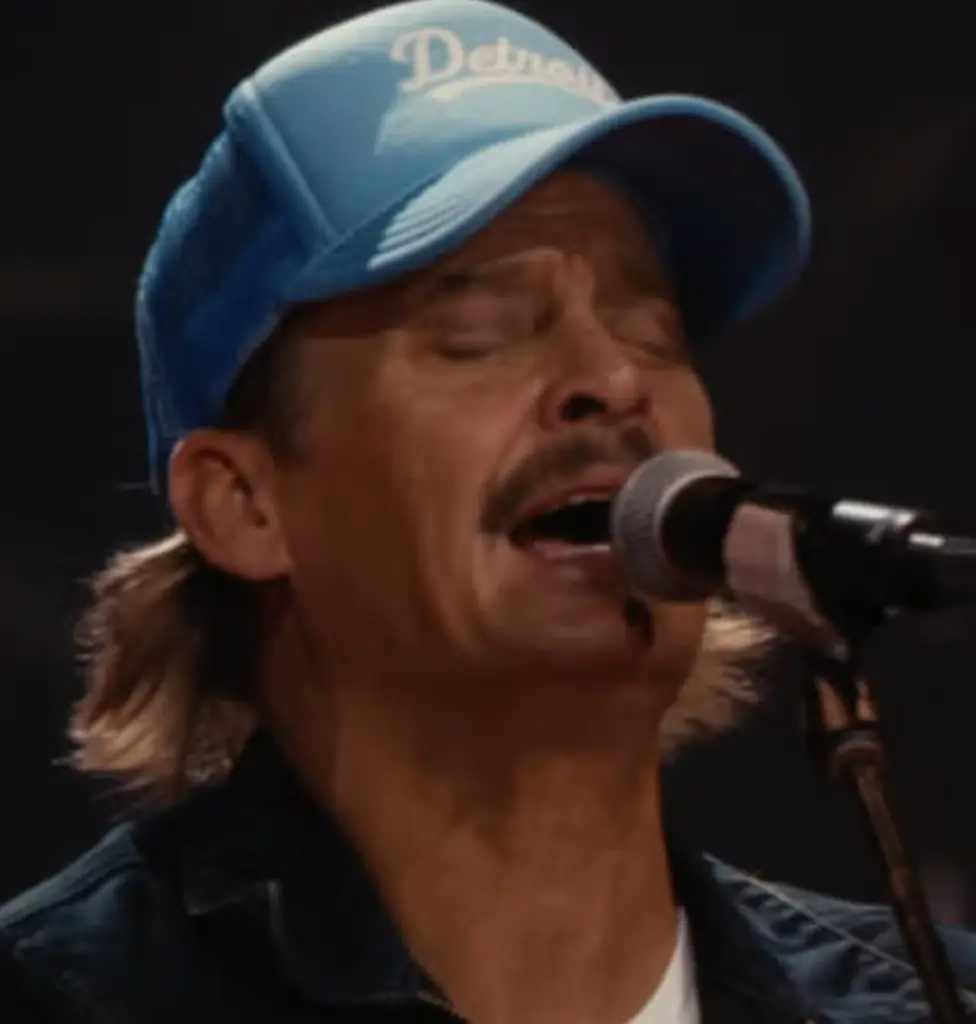 Kid Rock performing during the Turning Point USA ‘All-American Halftime Show. Credit: Turning Point USA / YouTube
