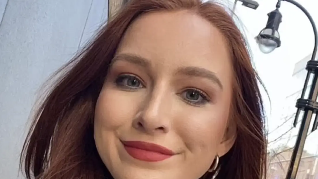 Anna Kelly.