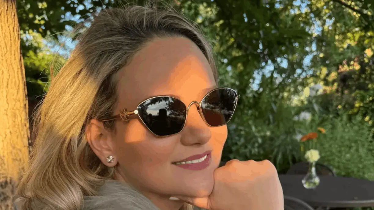 Lorna Hajdini