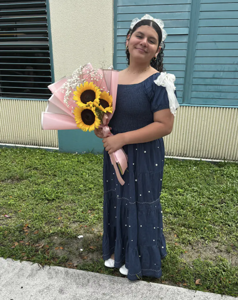 Dora Belen Rivera was sitting in a car parked outside, waiting for her food, when she was hit by a bullet. Credit: GoFundMe