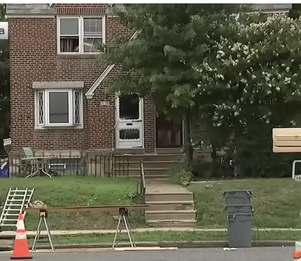 Investigators found two children living inside the home in unsanitary conditions with multiple dead cats and at least one dead dog. Credit: 6abc Philadelphia


