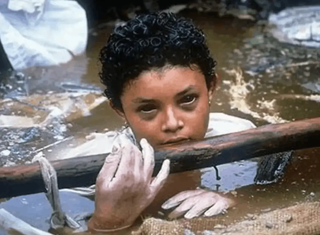 Omayra Sánchez Garzón's look became infamous as she became the face of a horrific 1985 disaster. Credit: Wikimedia Commons