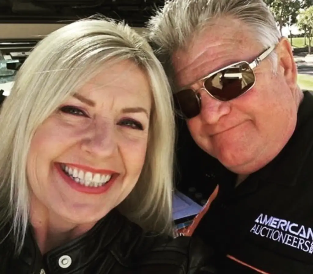 Dan Dotson presents storage wars with his wife Laura. Credit: Instagram / Dan Dotson 