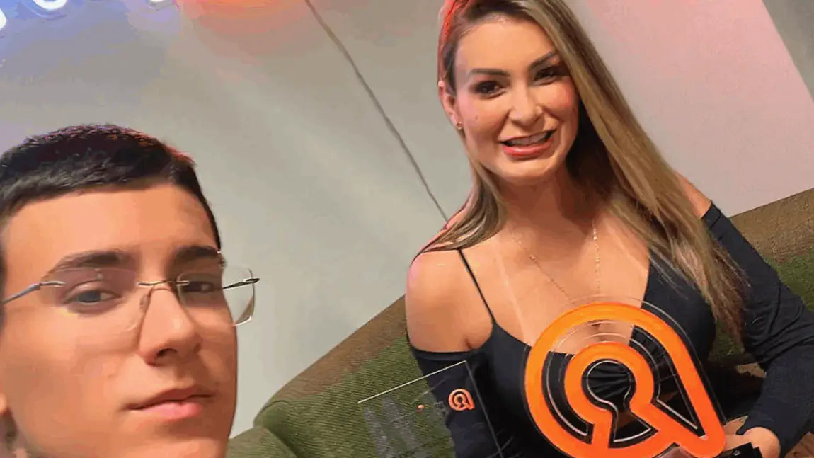 The mom and son have sparked conversation online after working together on the former's OnlyFans content. Credit: Instagram/andressaurachoficial