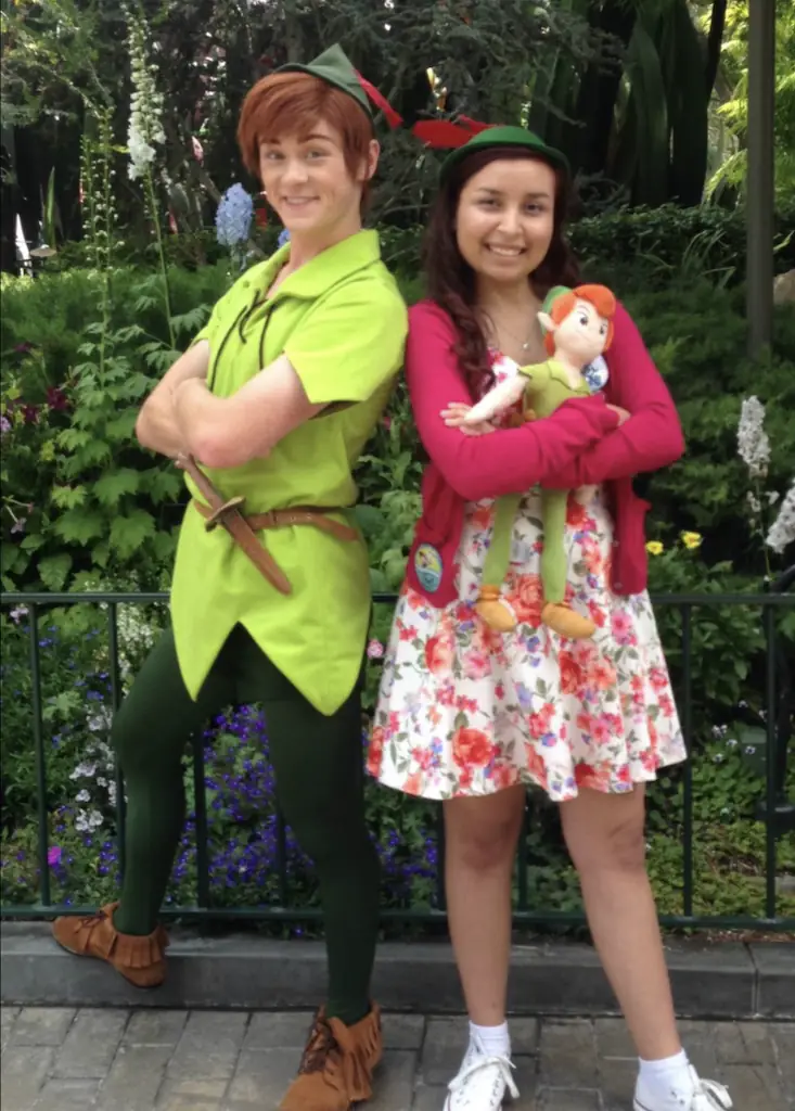 She's been accused of stepping over the line when meeting Disney characters. Credit: @babytoni99/TikTok