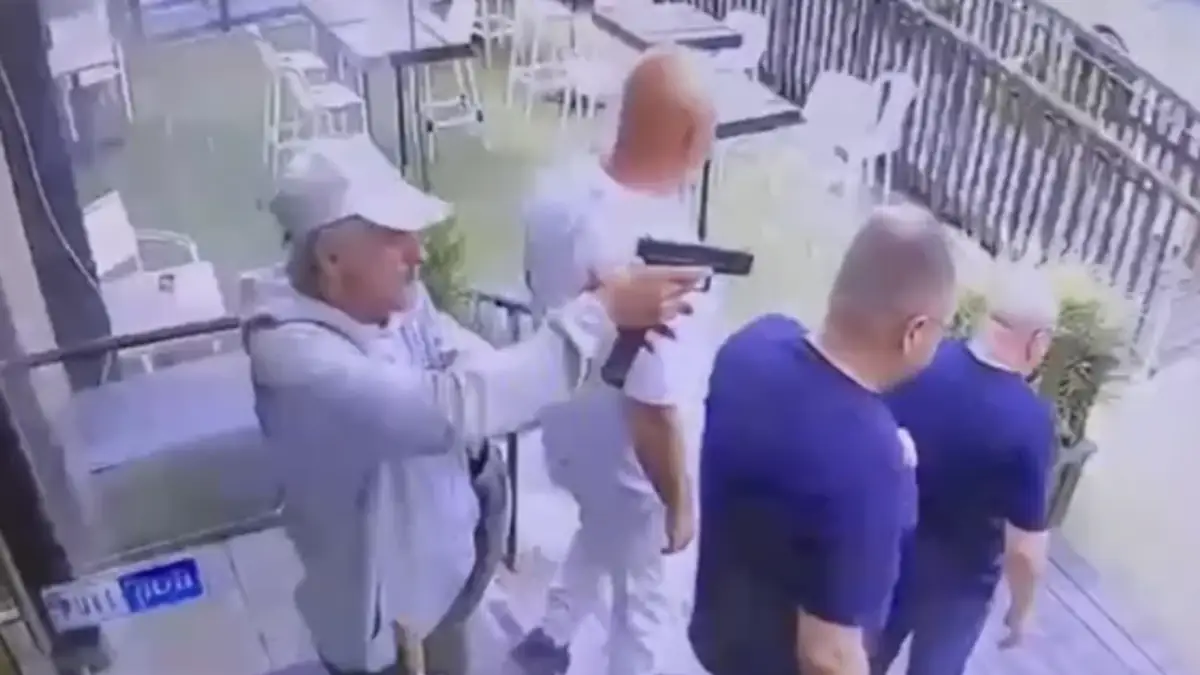 Horrifying moment mafia boss is shot dead at point-blank range by assassin