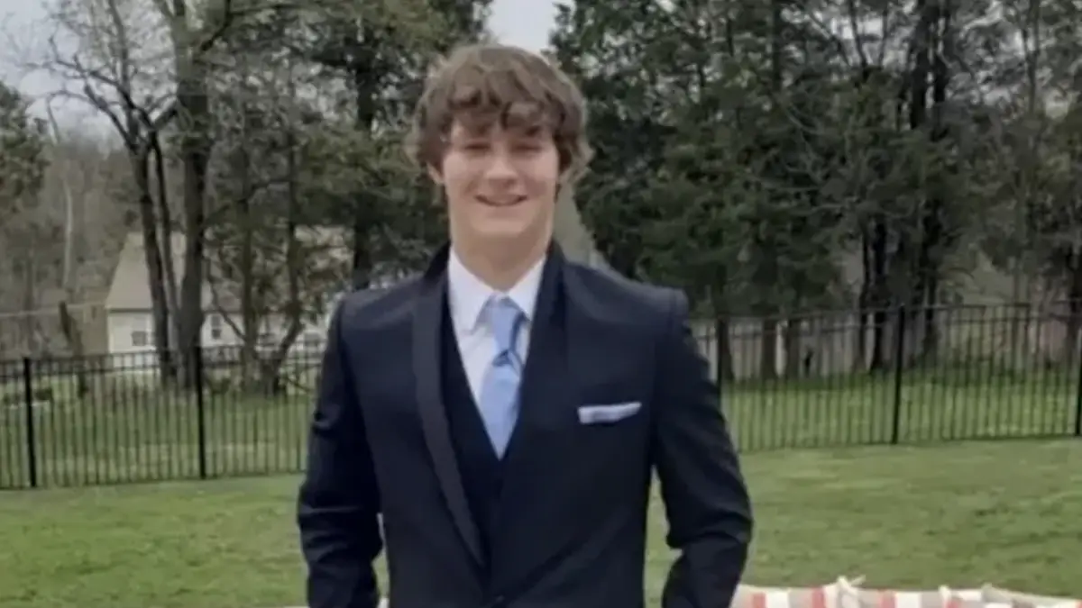22YO Student’s Final Moments Revealed After Innocent Night Out Mistake Ends In Fatal Police Confrontation
