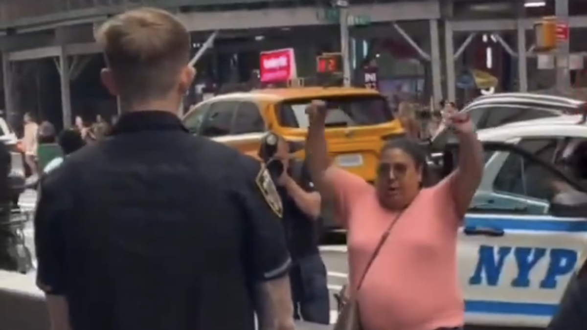 Surprising reason why tasers didn't stop Times Square stabber as one person left dead