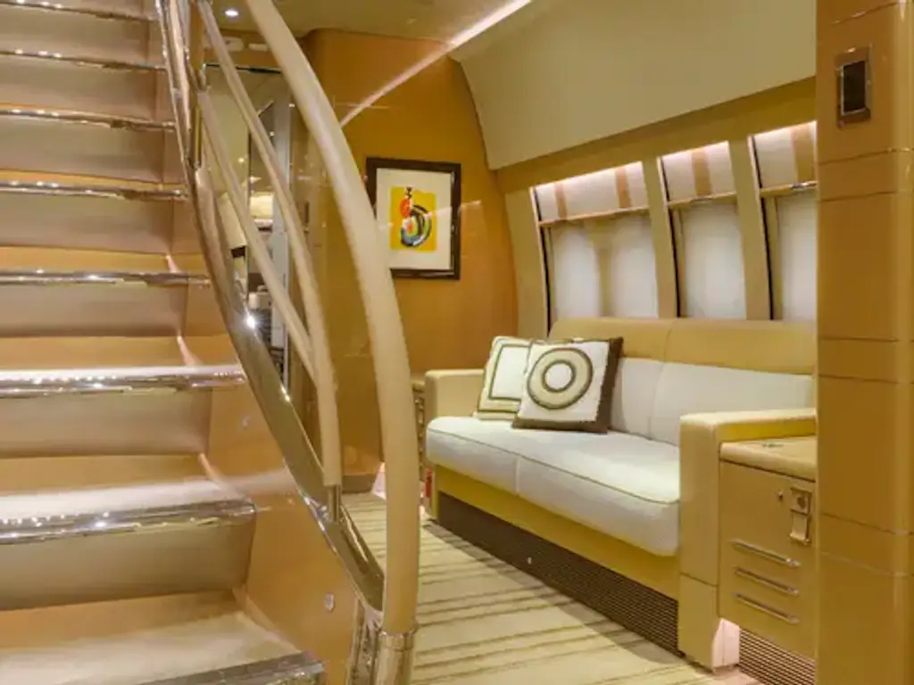 Trump's new Air Force One is definitely flashy. Credit: Cabinet Alberto Pinto