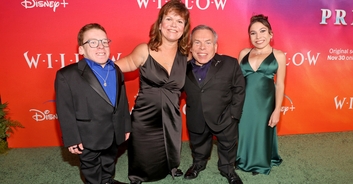 Warwick Davis leaves fans concerned after sharing worrying post just days after wife's death