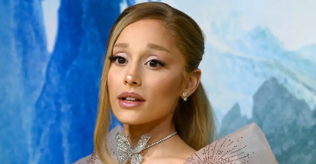 Ariana Grande left fans concerned after they noticed a change in her footwear, with the singer coming out to clarify her reasoning. Credit: SAVERIO MARFIA / Getty