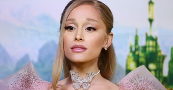 Ariana Grande appears to change her name after heartwarming change in her life