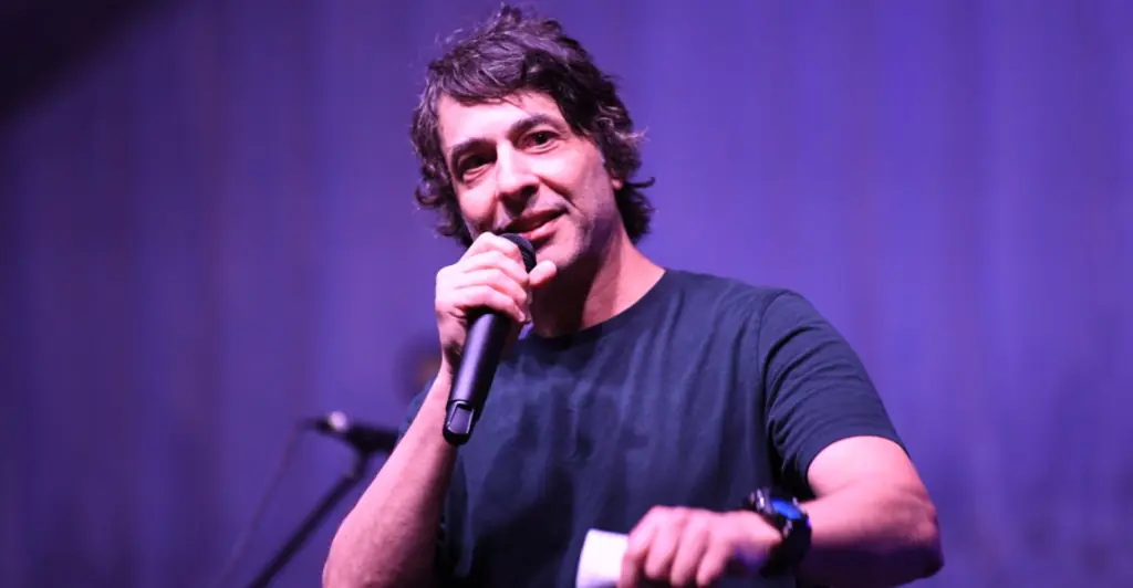 arjbarker.png
