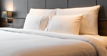 Mom tragically dies in horrific accident with her Ottoman bed