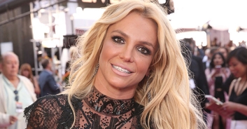 Britney Spears issues statement after claims she was 'out of control' in hotel