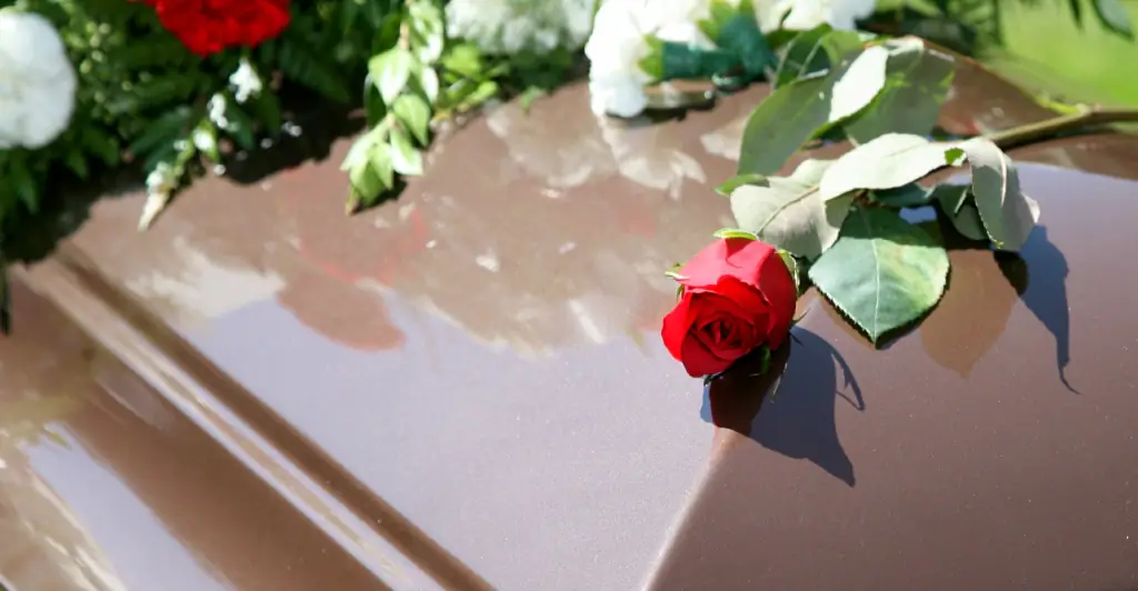 casket.jpg