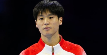 Olympics viewers left 'heartbroken' after watching Chinese gymnast's reaction to mistake that cost his team gold
