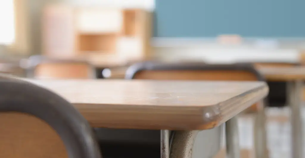 What it actually means when a teen says ‘6, 7’ to you – teachers ban term from classrooms