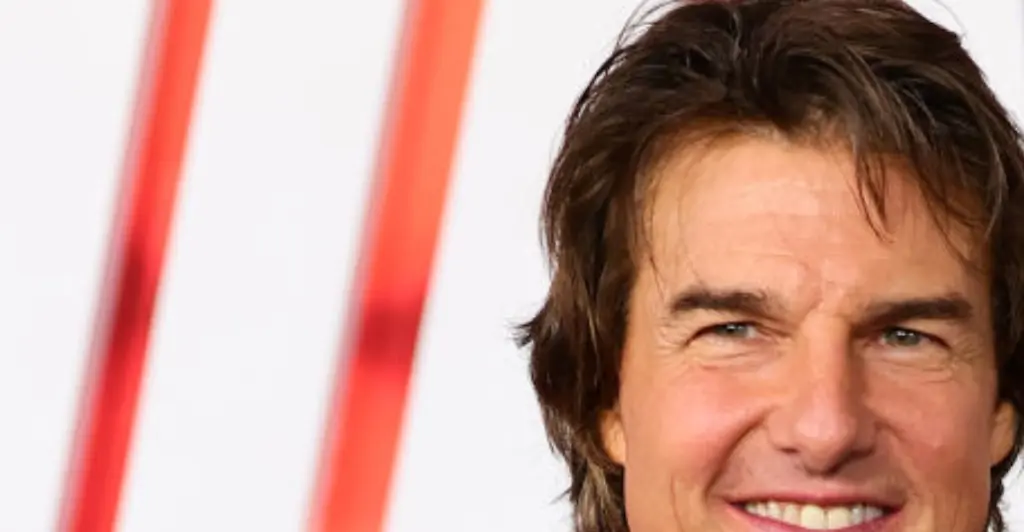 People are stunned after learning how much Tom Cruise got paid for Olympics stunt