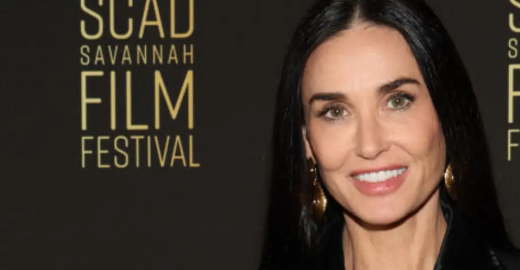 Hollywood beauty completely unrecognizable on the set of her new movie