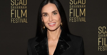 Hollywood beauty completely unrecognizable on the set of her new movie
