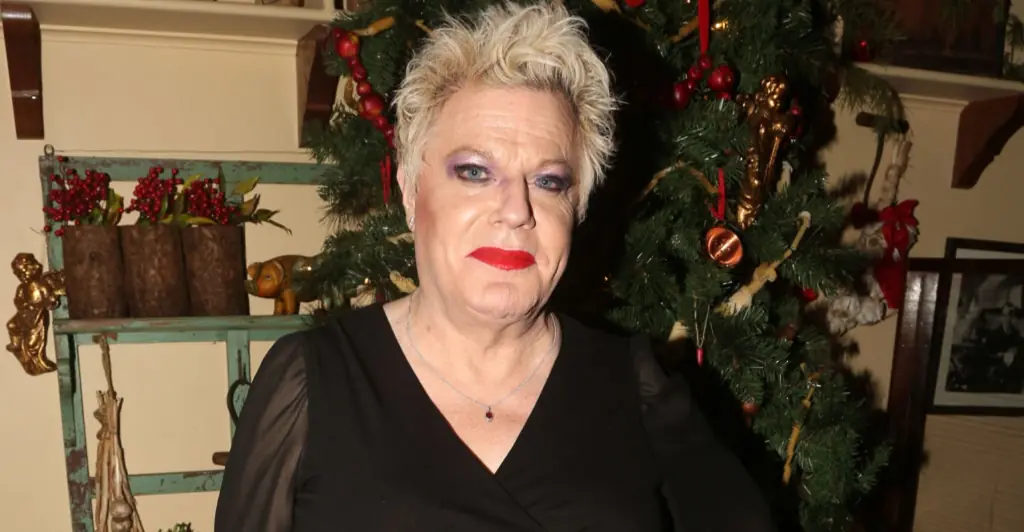Eddie Izzard reveals why she would never play a straight female character