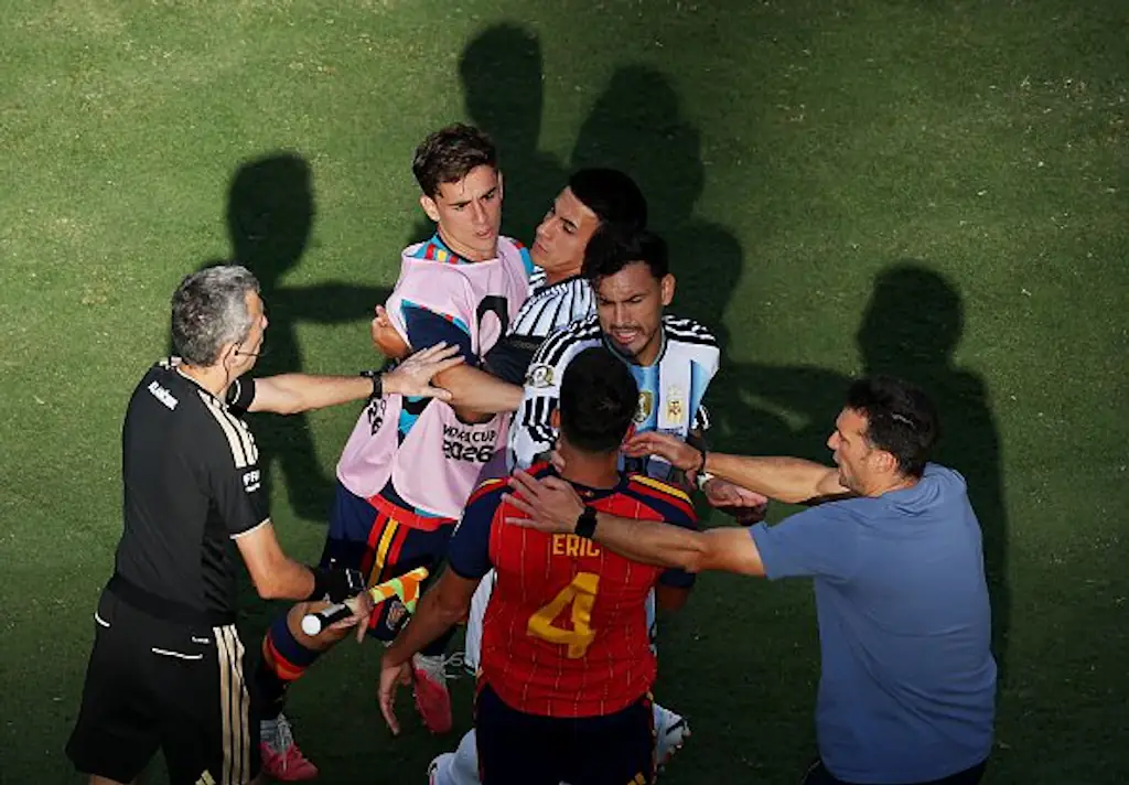 World Cup Final ends in mass brawl, as leandro Paredes pushes Eric Garcia. Credit: Al Bello/Getty Images