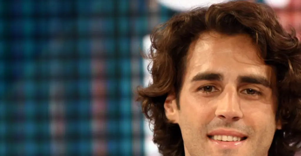 Olympian pens message to his wife after losing his wedding ring during the Opening Ceremony