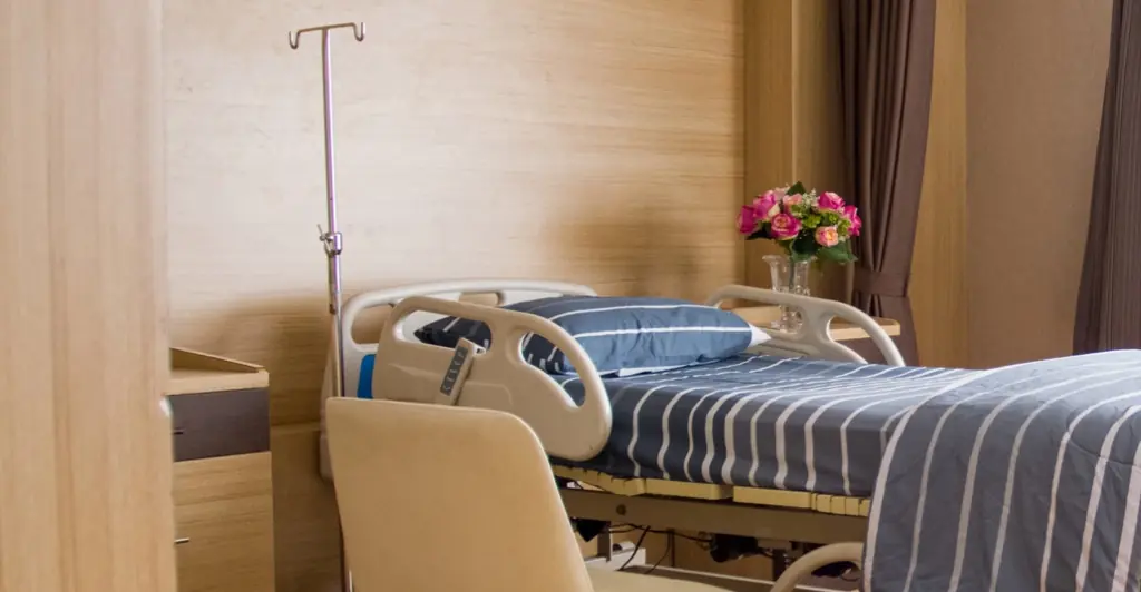 Man's devastating last words to mom before secretly traveling to clinic to end his life