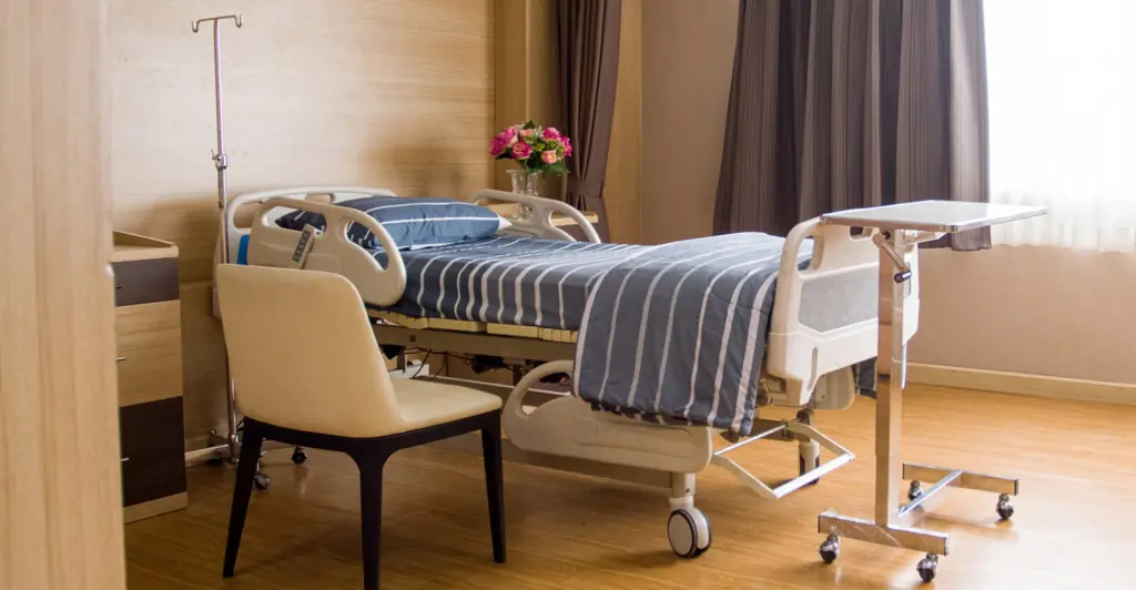Man's devastating last words to mom before secretly traveling to clinic to end his life