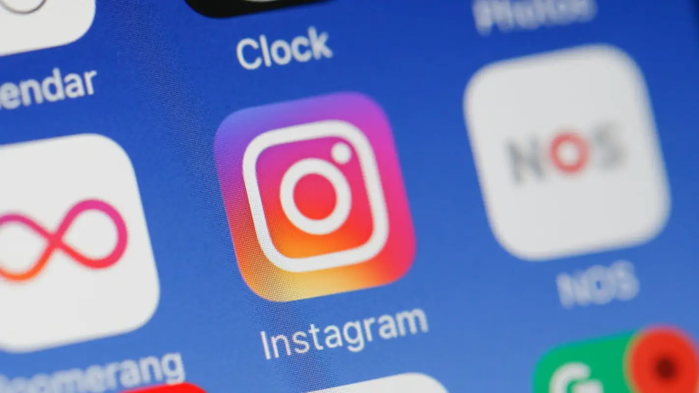 instagram
