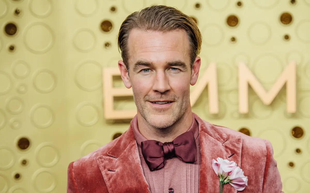 james van der beek oscars.png