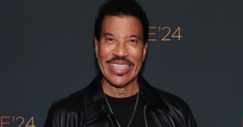 Lionel Richie sparks concerns from fans with 'new look': 'What did he do to his face?'