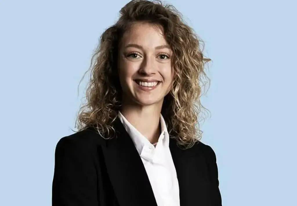 Livia Muhlheim, 25, was mauled to death by a bull shark off the coast of Australia. Credit: Linkedln