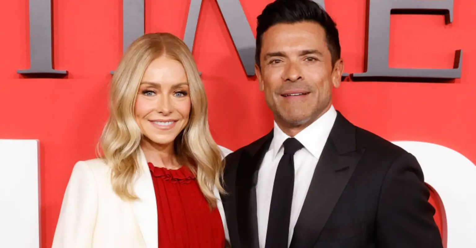 Kelly Ripa and husband of 29 years Mark Consuelos open up about divorce on 'Live'